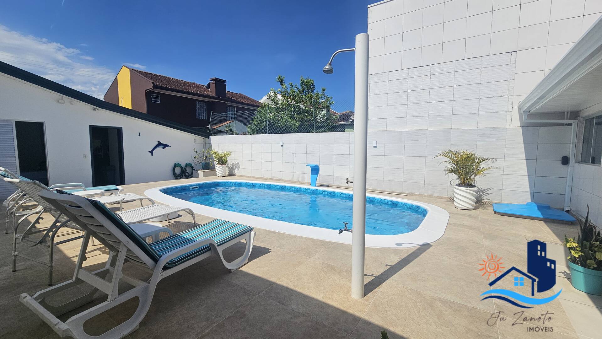 Casa, 4 quartos, 294 m² - Foto 1