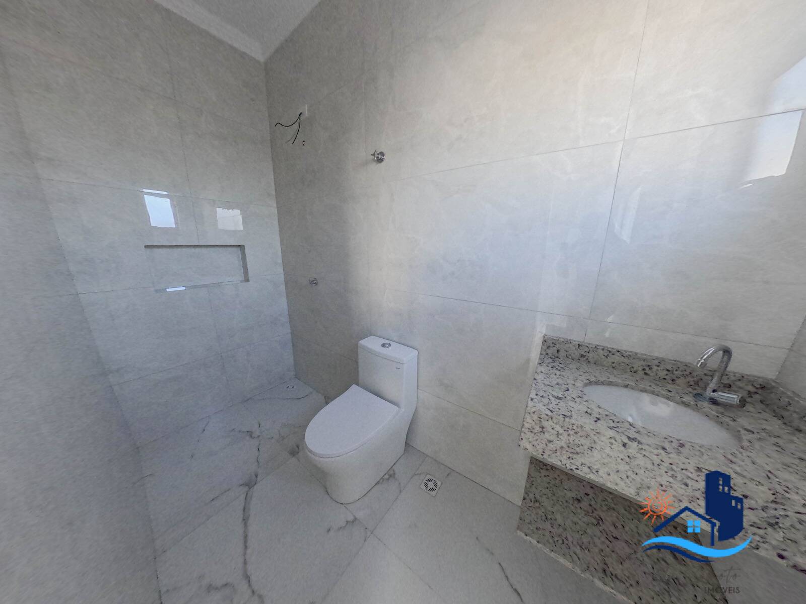 Casa à venda com 3 quartos, 70m² - Foto 13