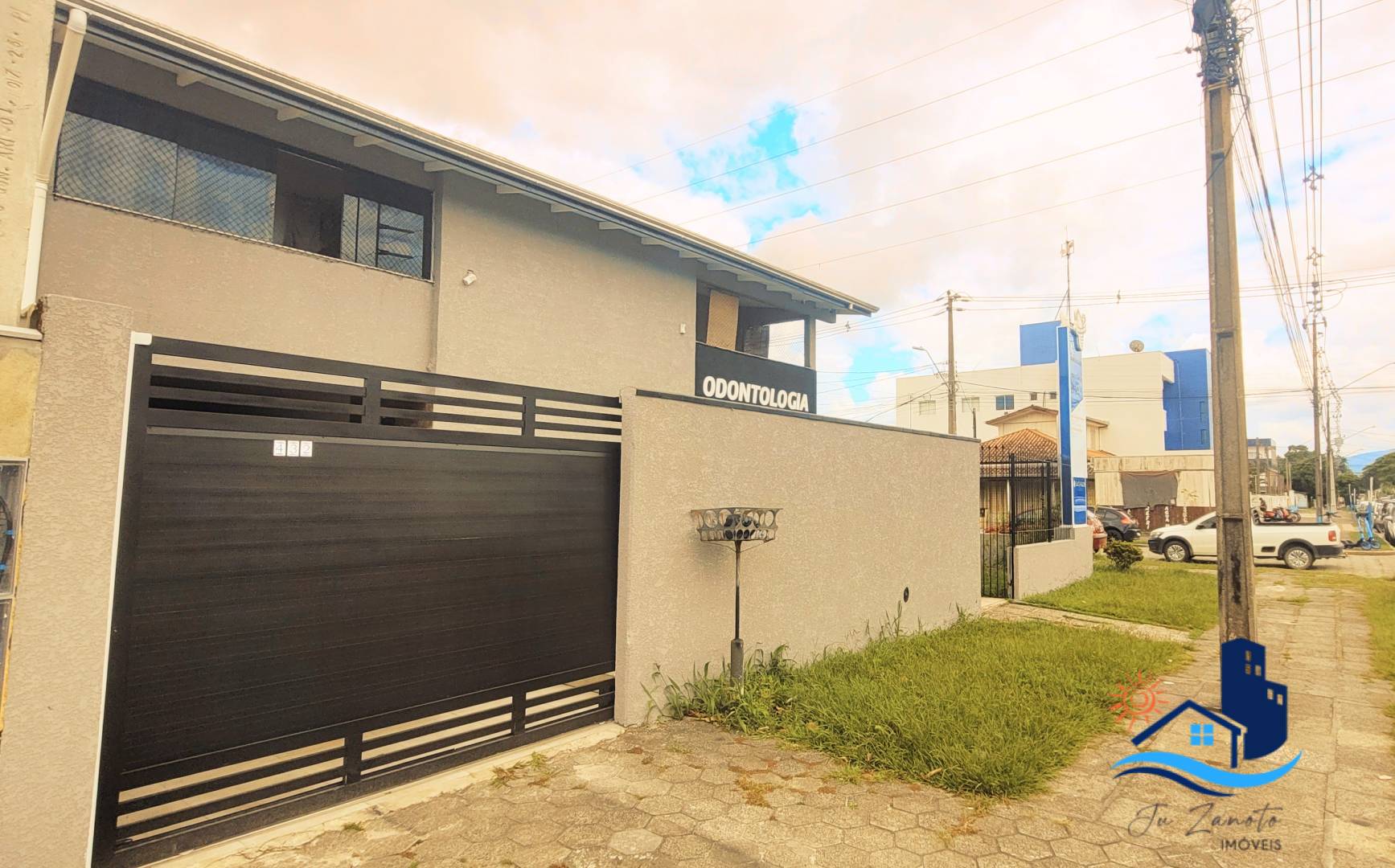 Sobrado, 3 quartos, 243 m² - Foto 2