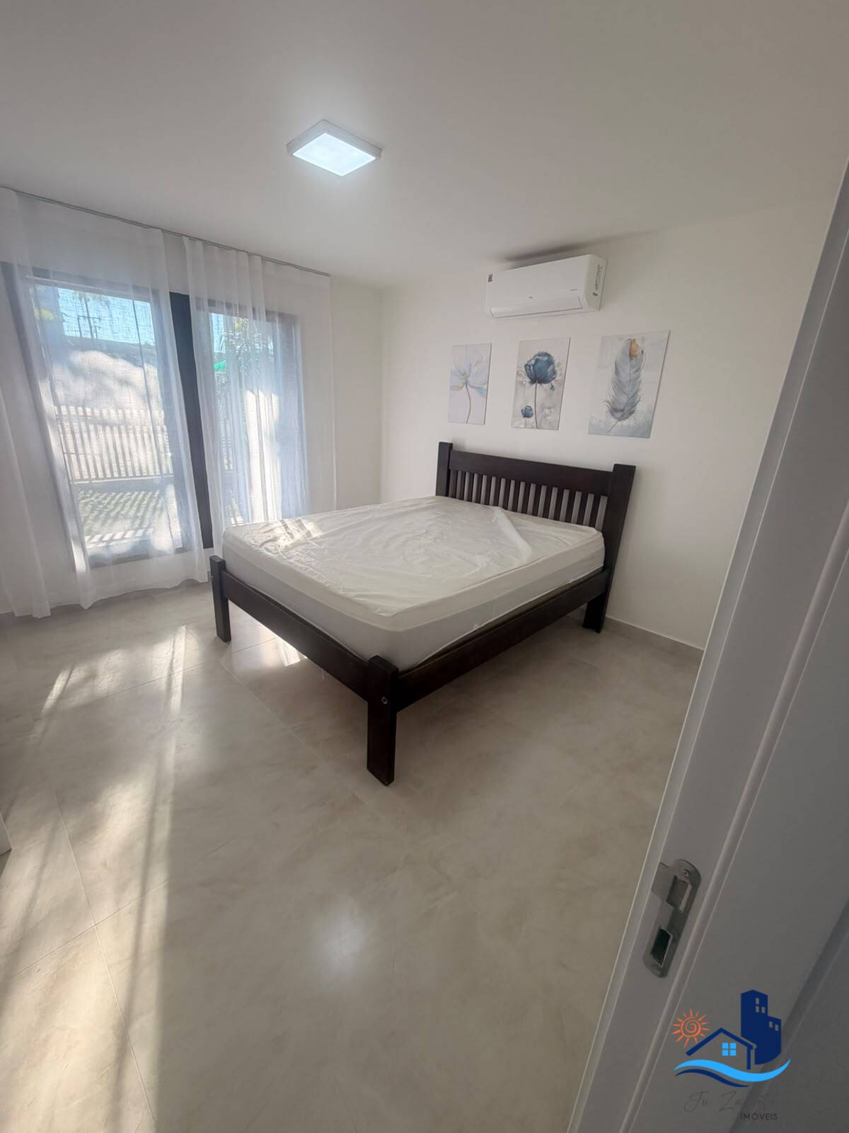 Casa, 3 quartos, 240 m² - Foto 13